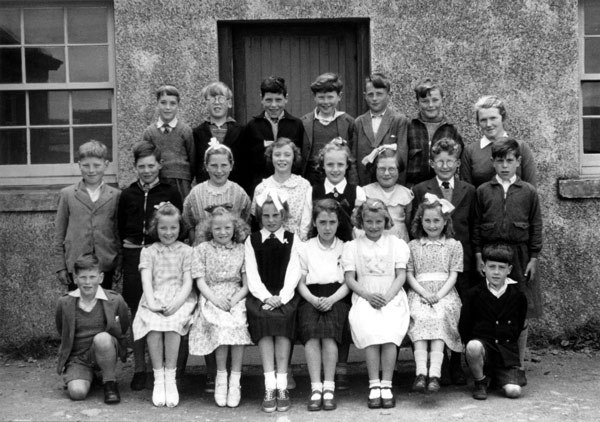 Barvas School Former Pupils - 1953